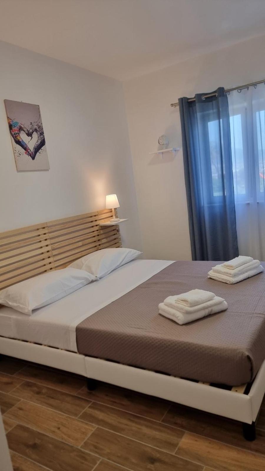 Fly Napoli B&B 외부 사진