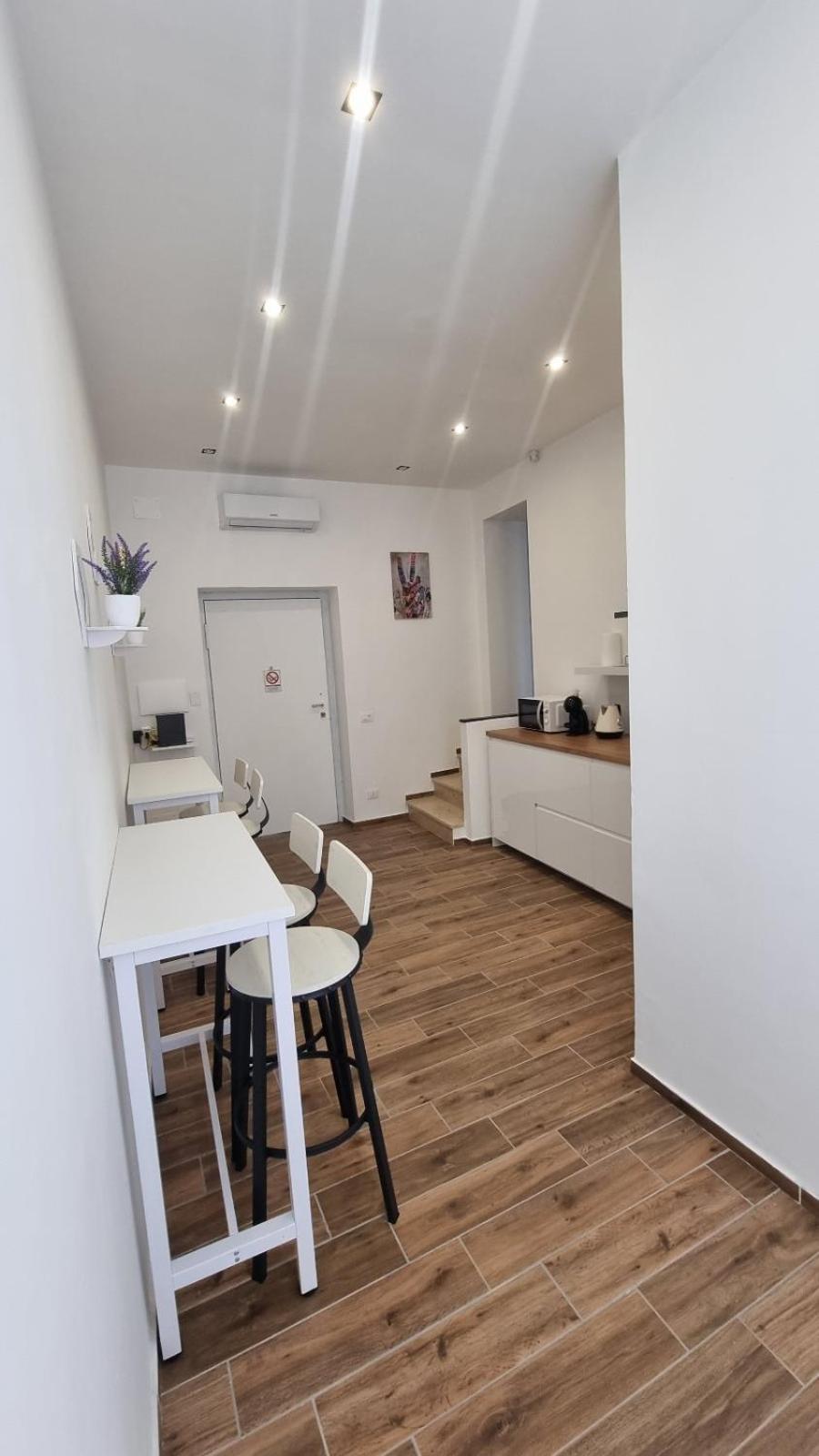 Fly Napoli B&B 외부 사진