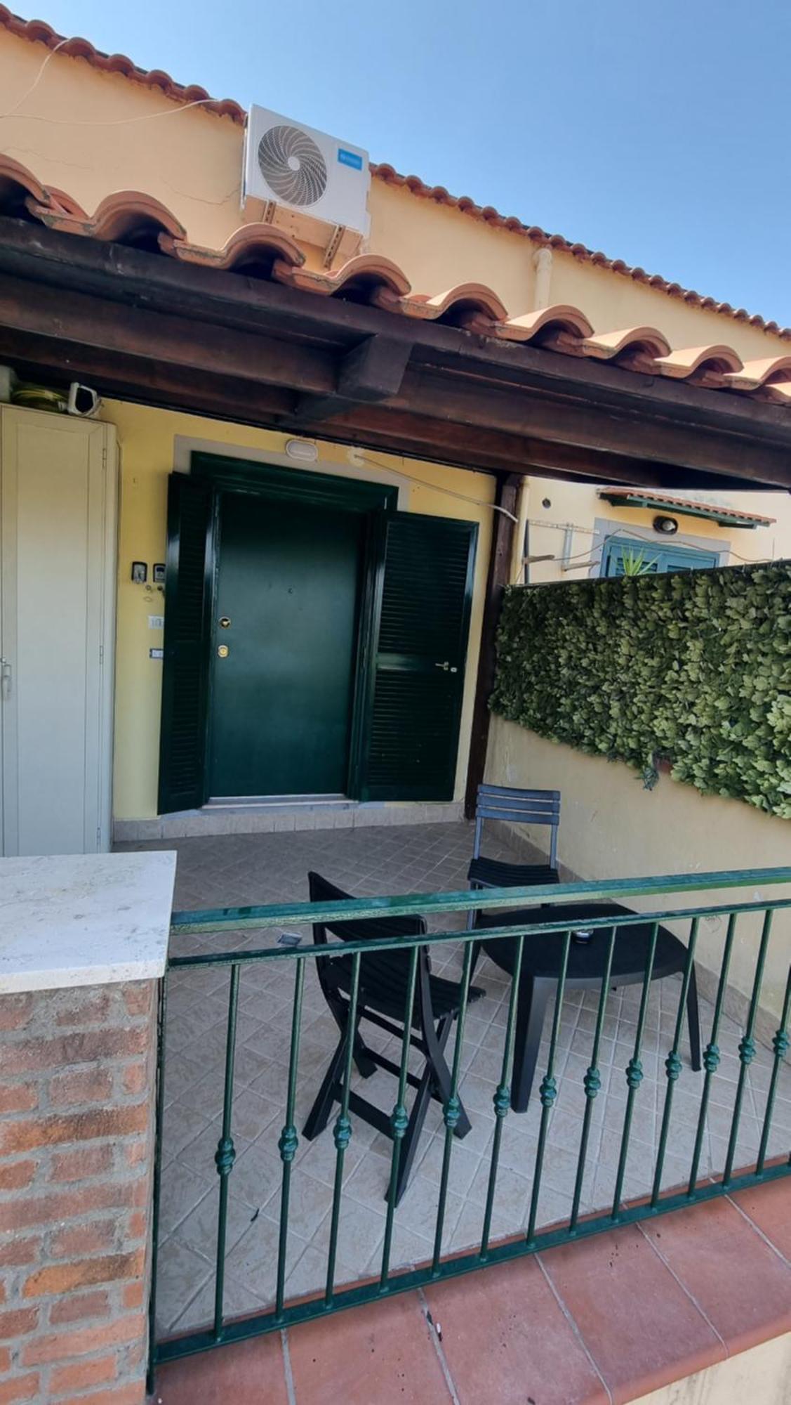 Fly Napoli B&B 외부 사진